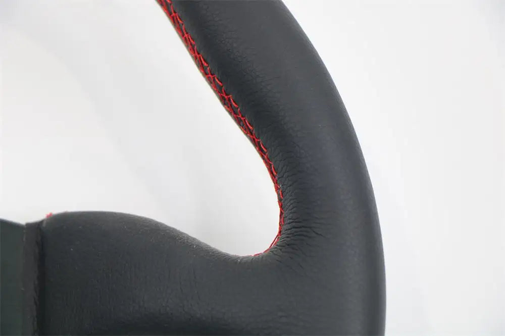 MOMO - 14'' Mod Suede 350mm